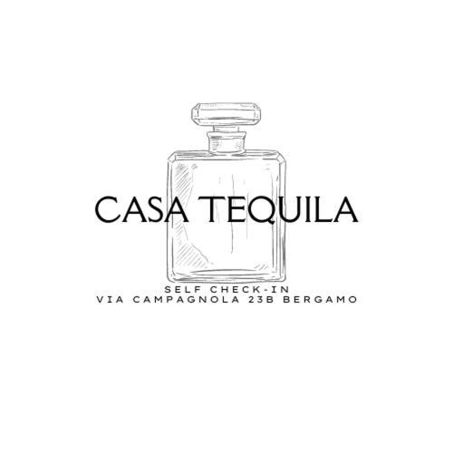 Casa Tequila Apartment Бергамо Екстериор снимка