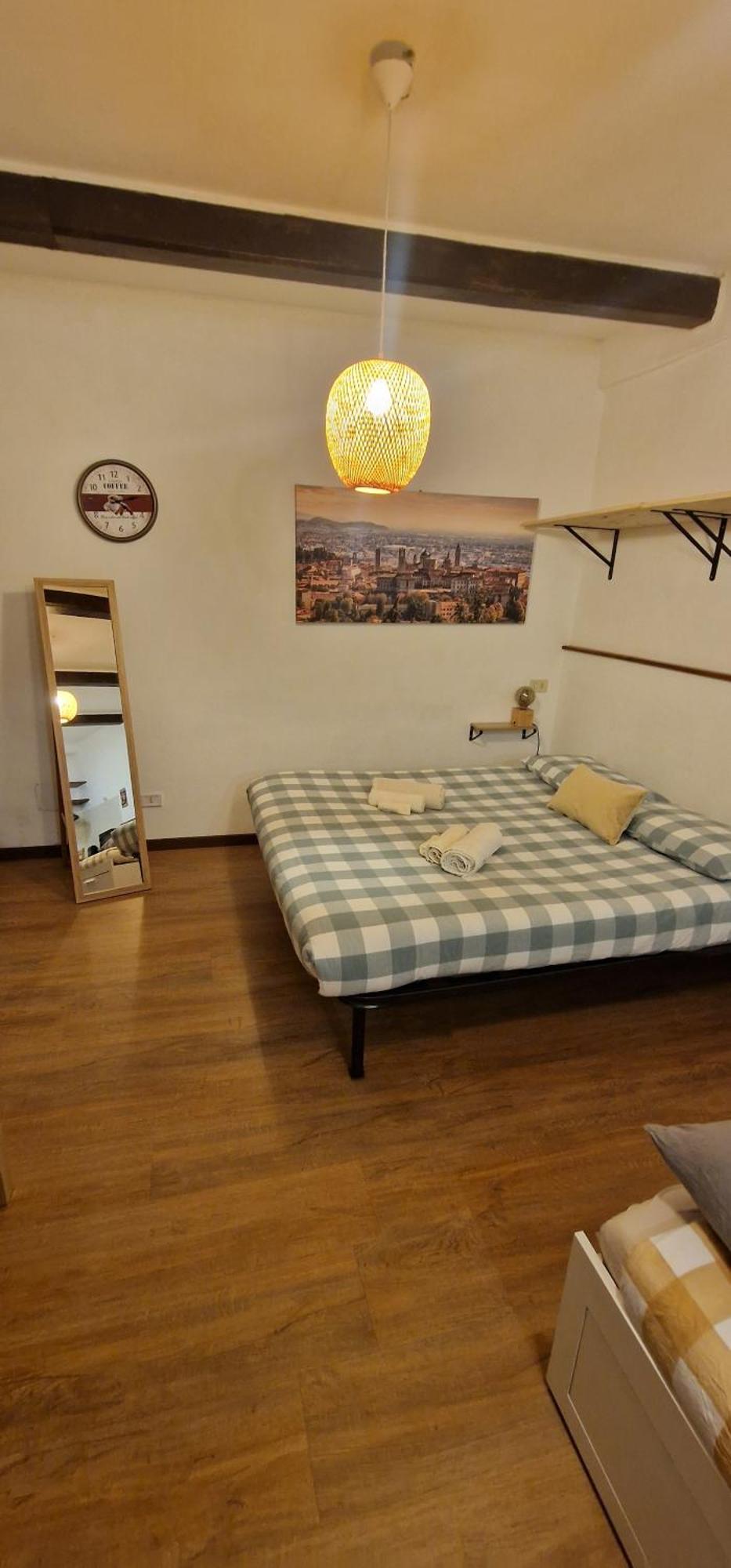 Casa Tequila Apartment Бергамо Екстериор снимка
