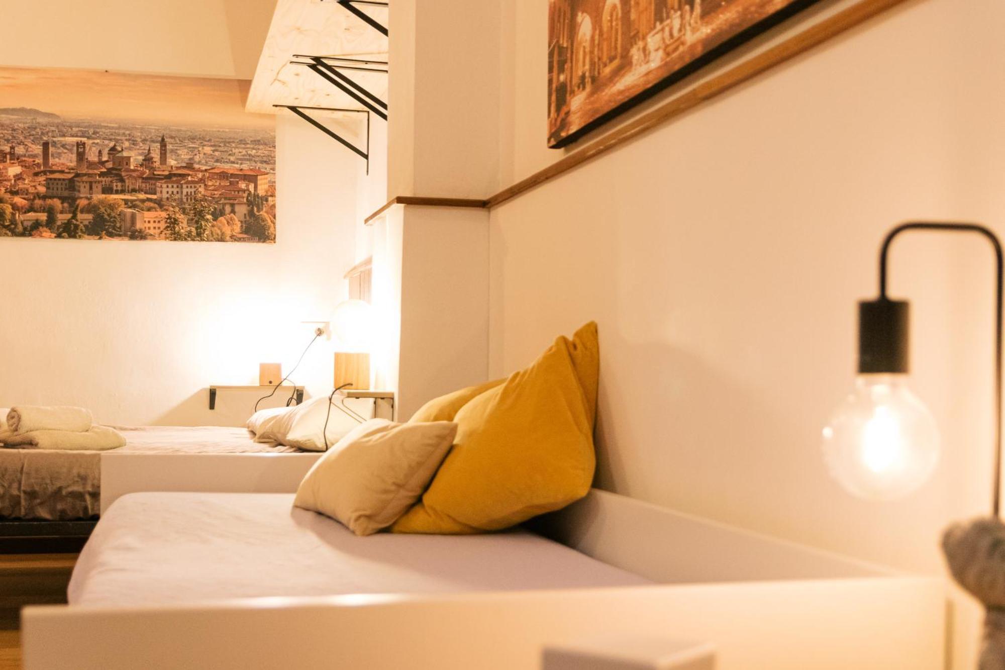 Casa Tequila Apartment Бергамо Екстериор снимка