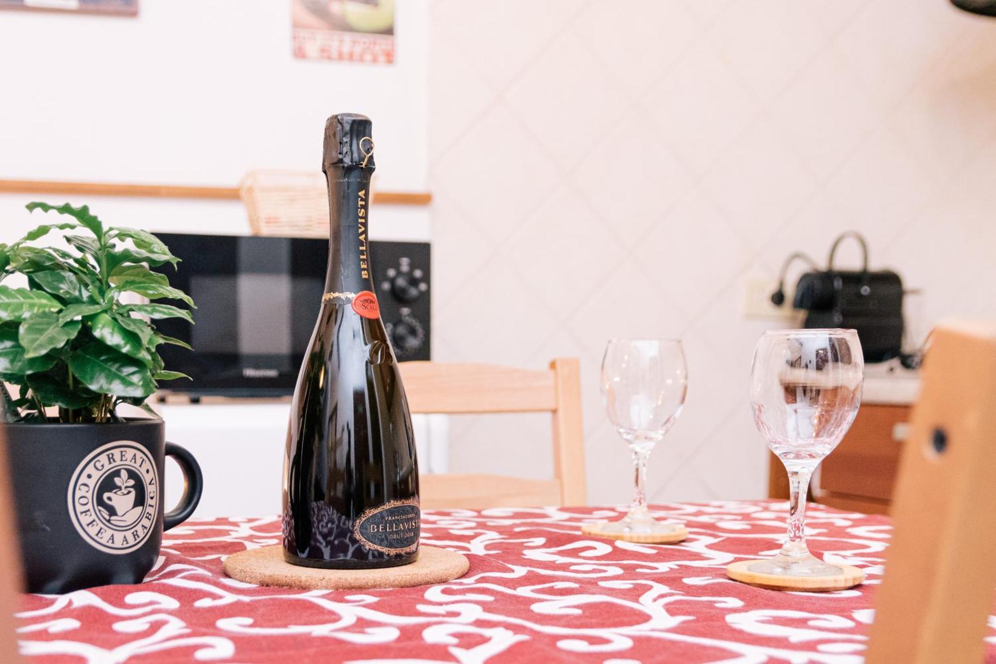 Casa Tequila Apartment Бергамо Екстериор снимка