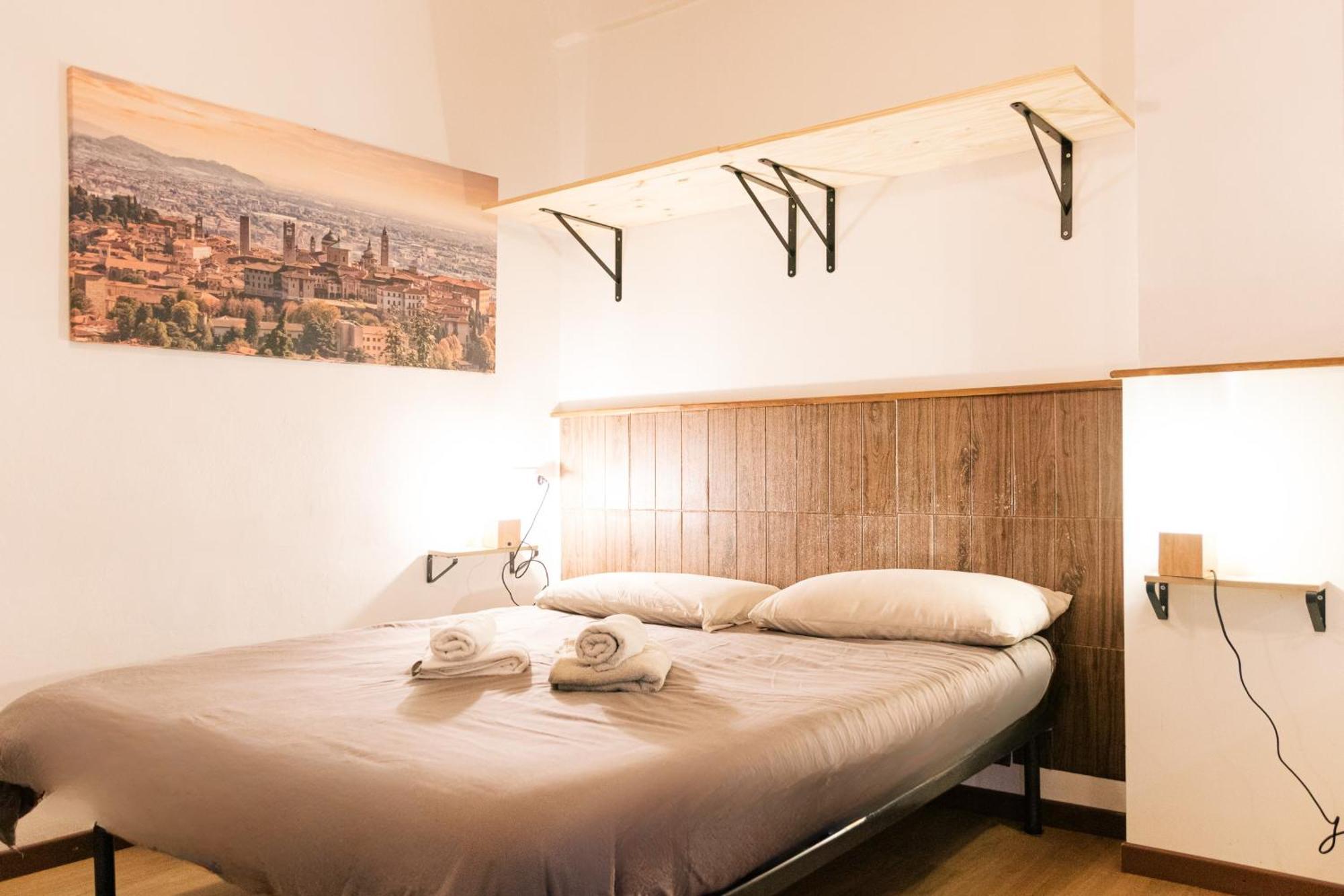 Casa Tequila Apartment Бергамо Екстериор снимка